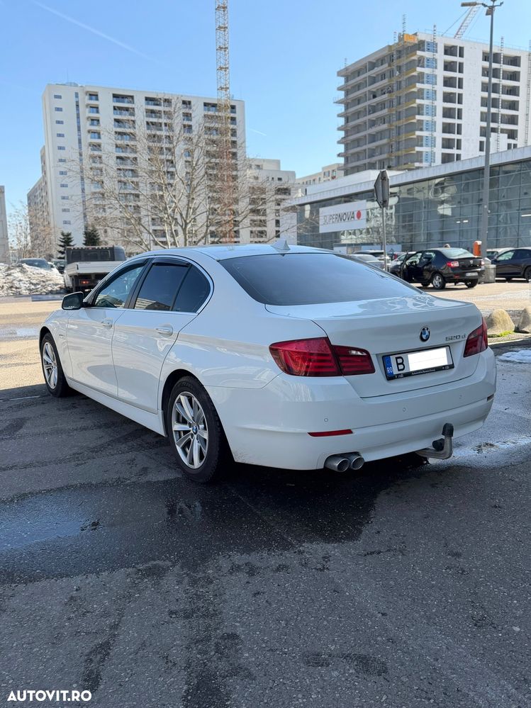 BMW Seria 5 520d Aut. - 5