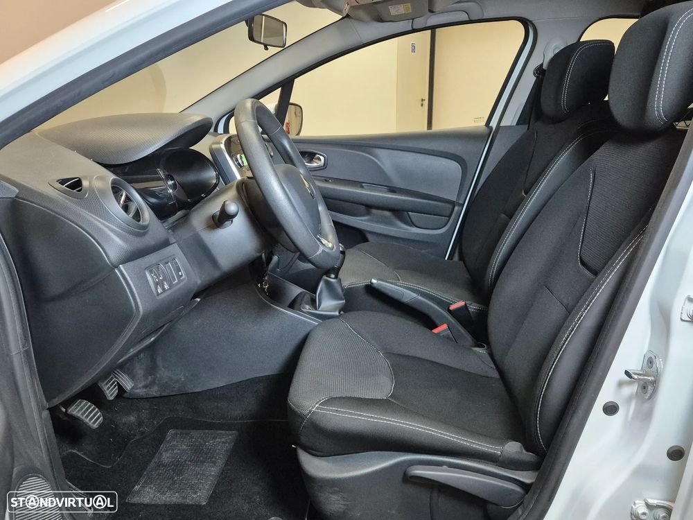 Renault Clio 1.5 dCi Van - 19