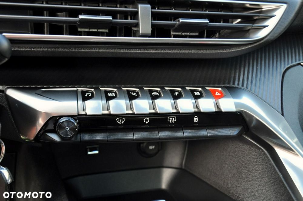 Peugeot 3008 - 34