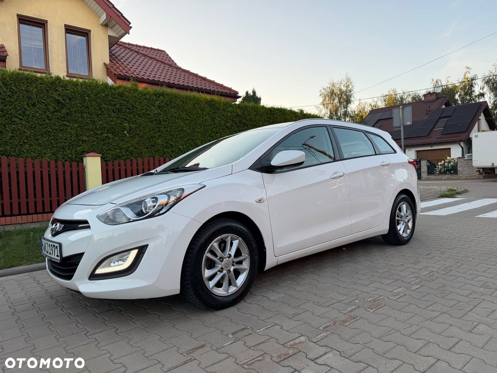 Hyundai i30 1.6 Comfort World Cup - 9