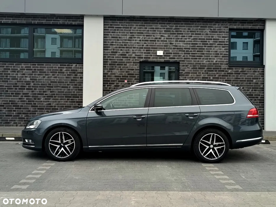 Volkswagen Passat Variant 2.0 TDI 4Motion DSG BlueMotion Tech Comfortline - 5