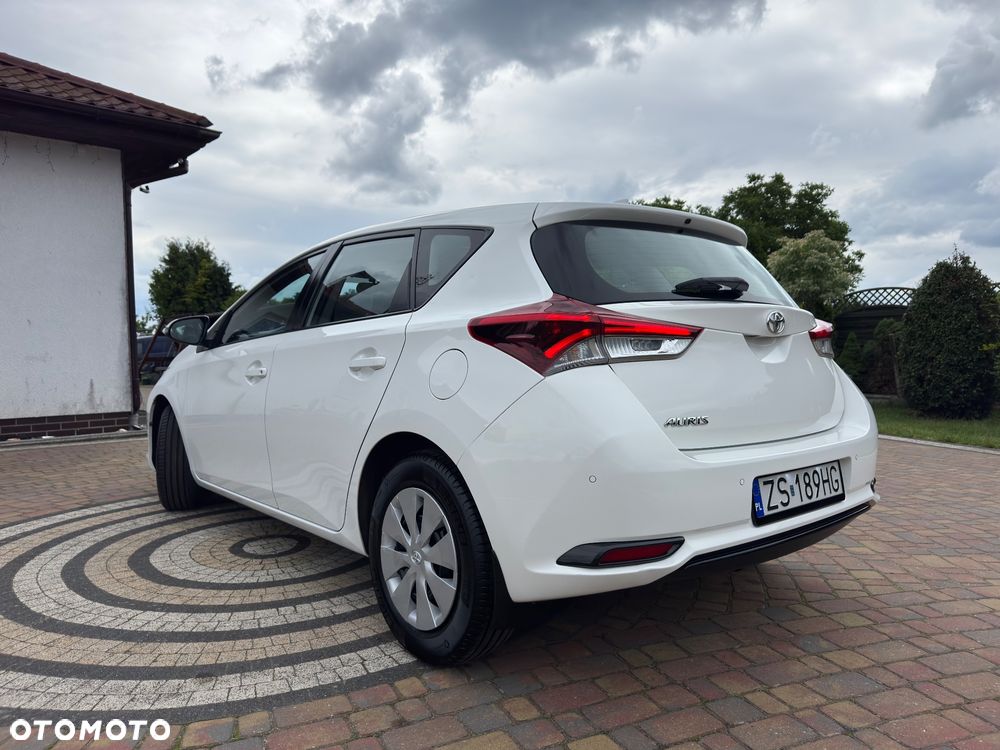 Toyota Auris 1.33 VVT-i Active - 6