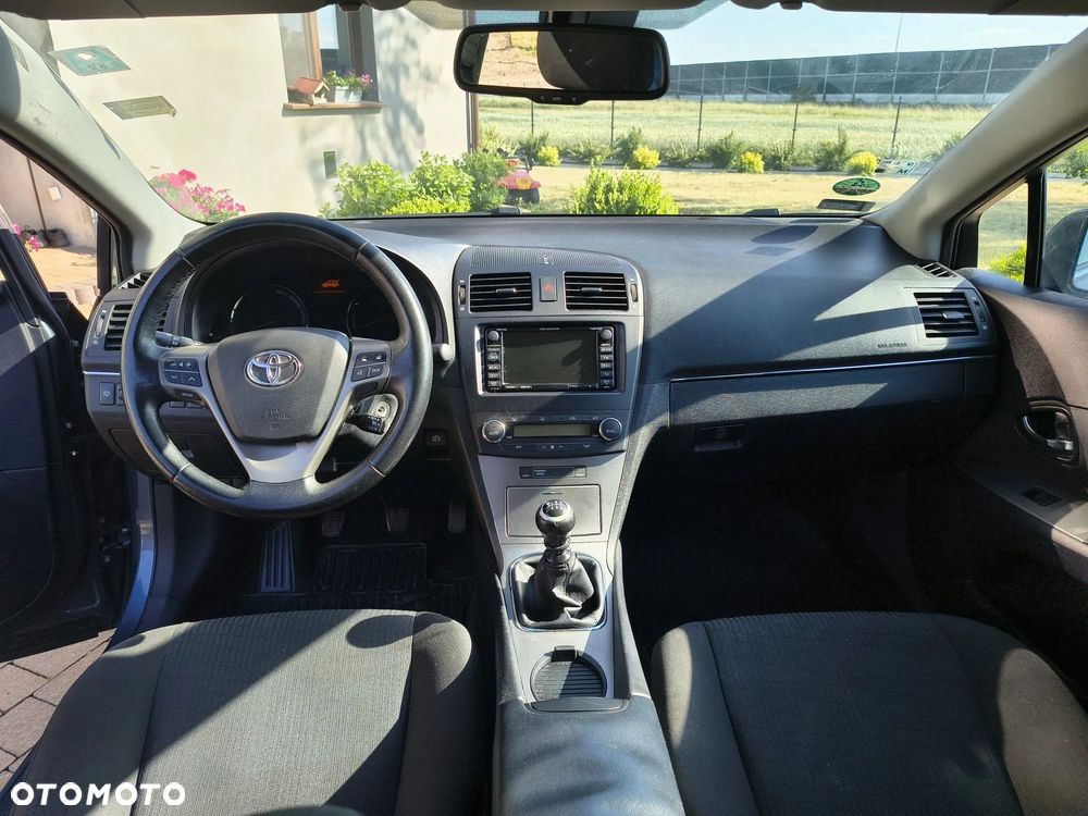 Toyota Avensis 2.0 D-4D Sol plus+NAVI - 6