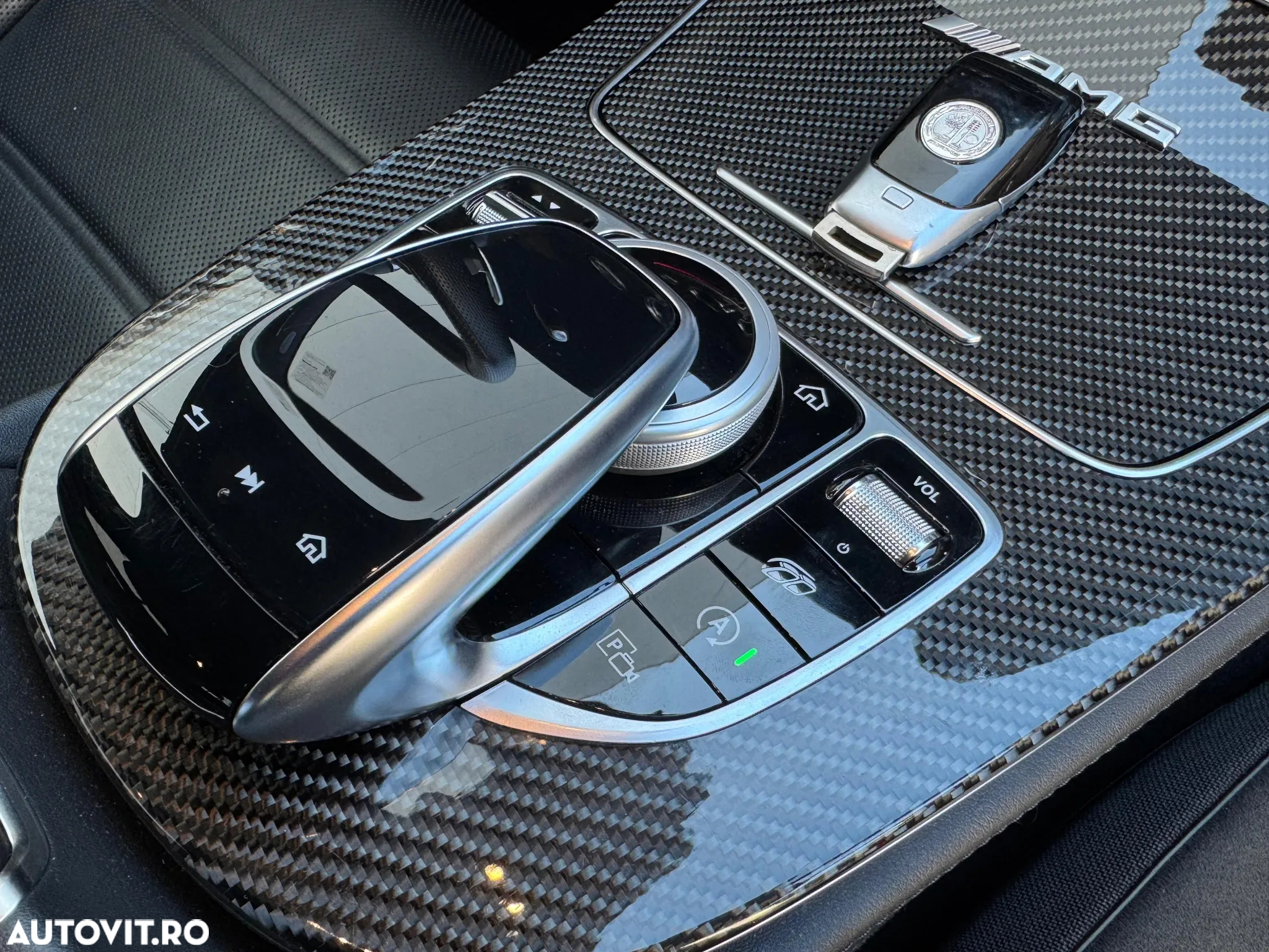 Mercedes-Benz E 63 AMG 4MATIC Aut. - 27