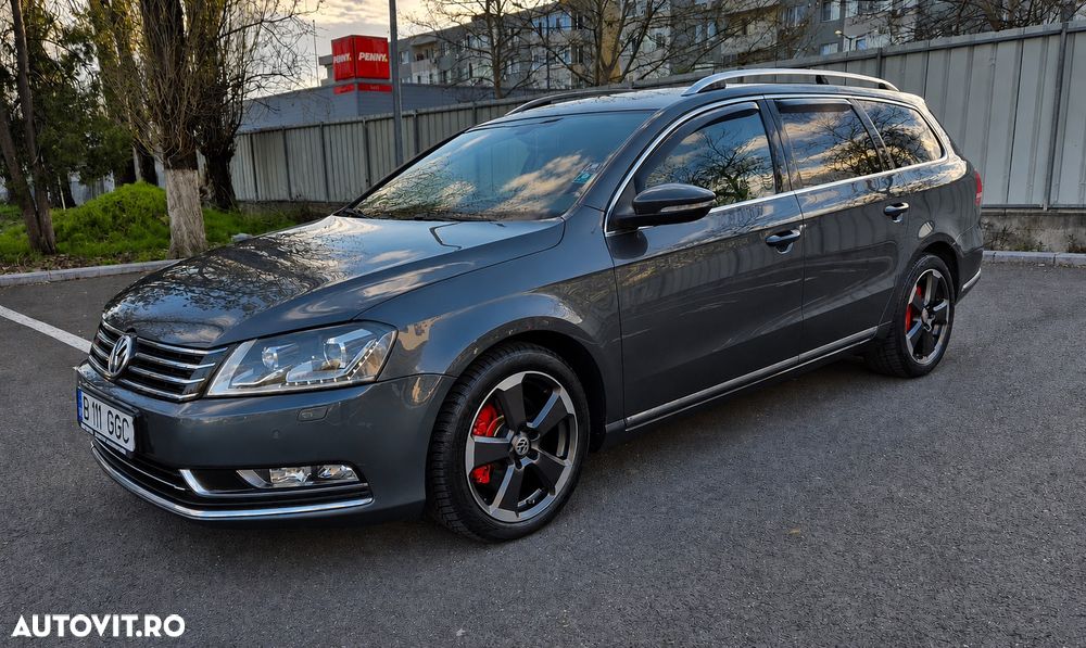VOLKSWAGEN Passat 2012