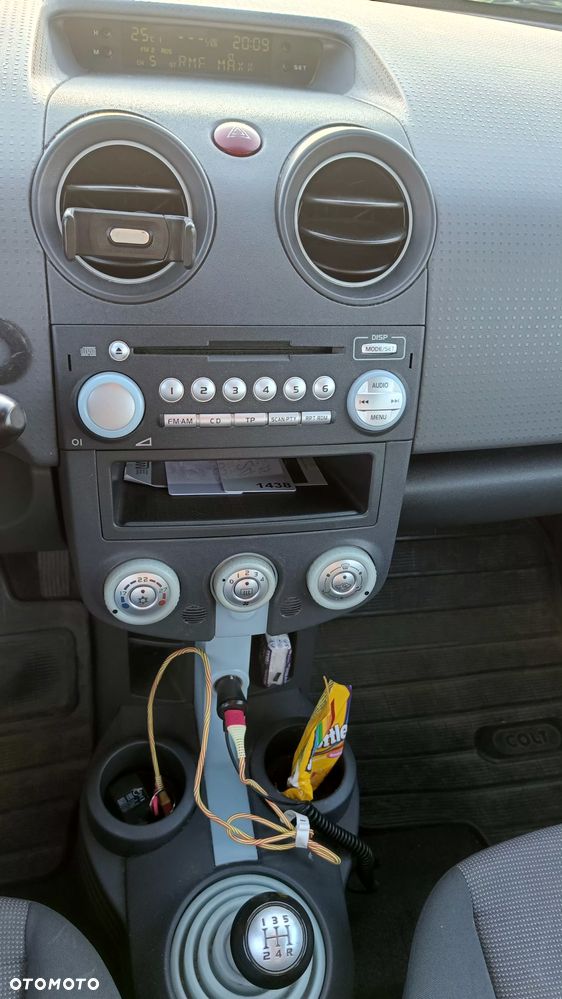 Mitsubishi Colt 1.3 Inform - 10