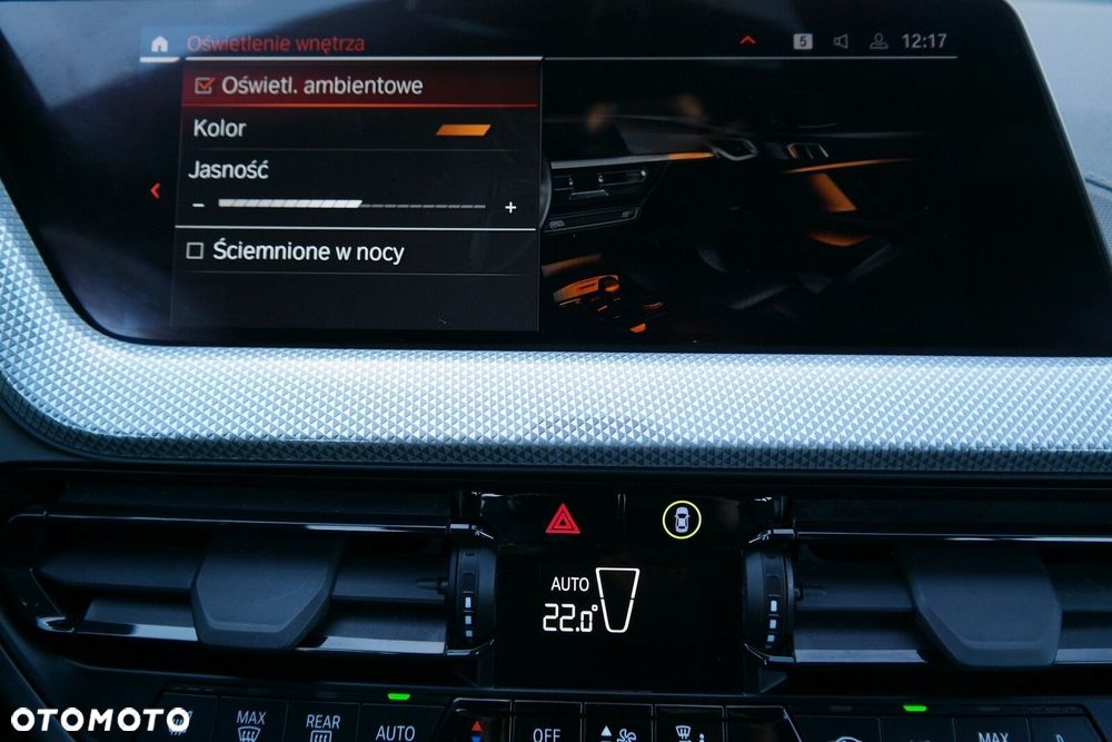 BMW Seria 1 - 32