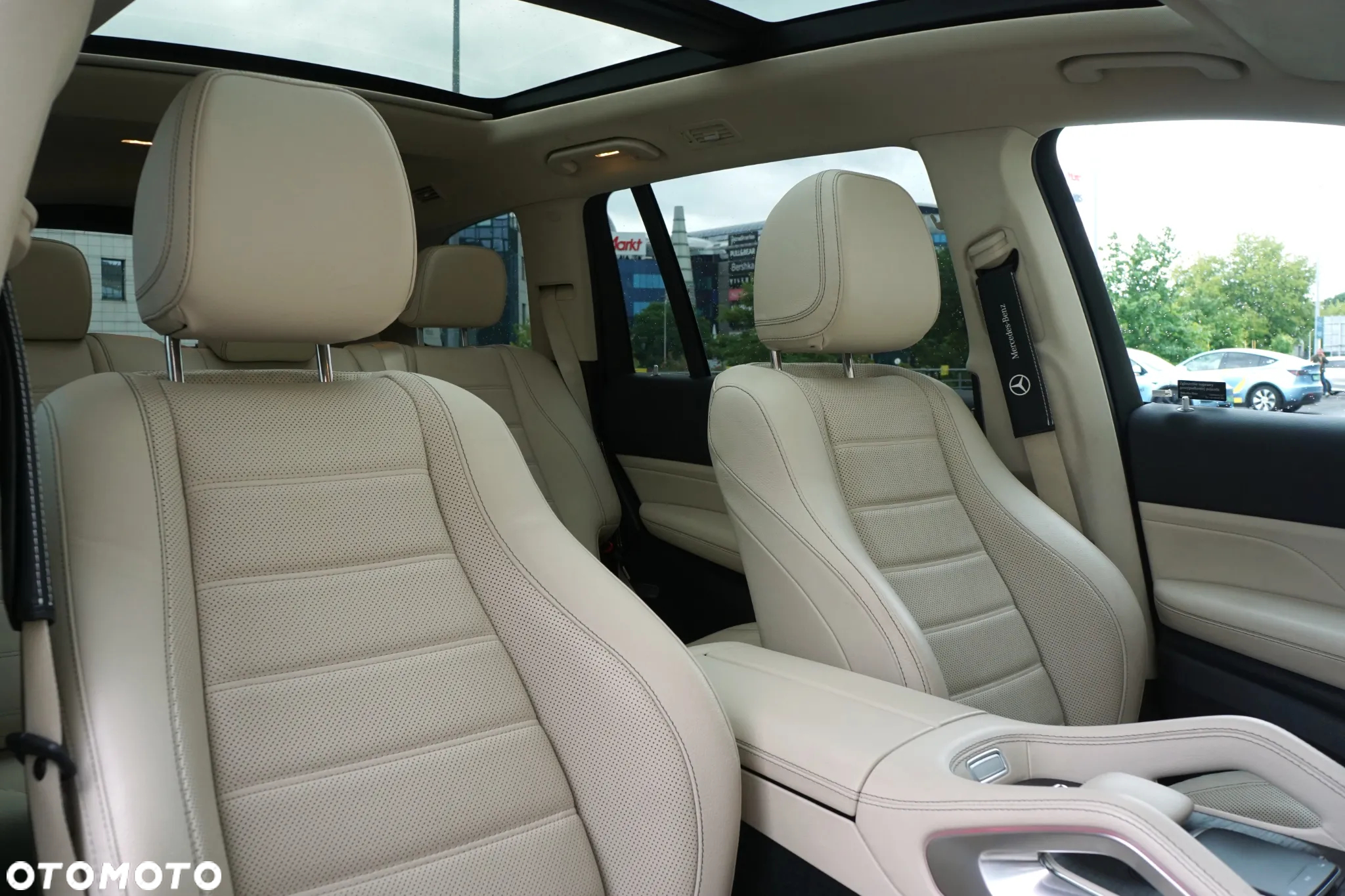 Mercedes-Benz GLS 400 d 4-Matic - 16