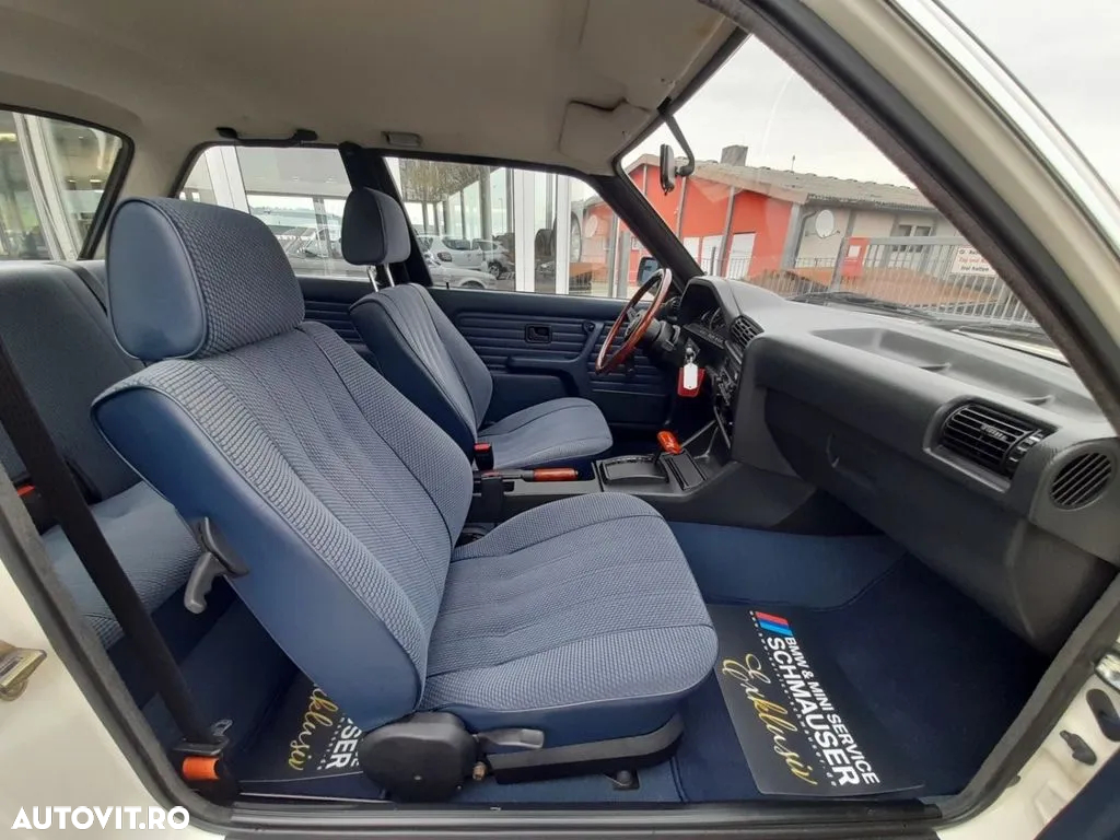 BMW Seria 3 - 18