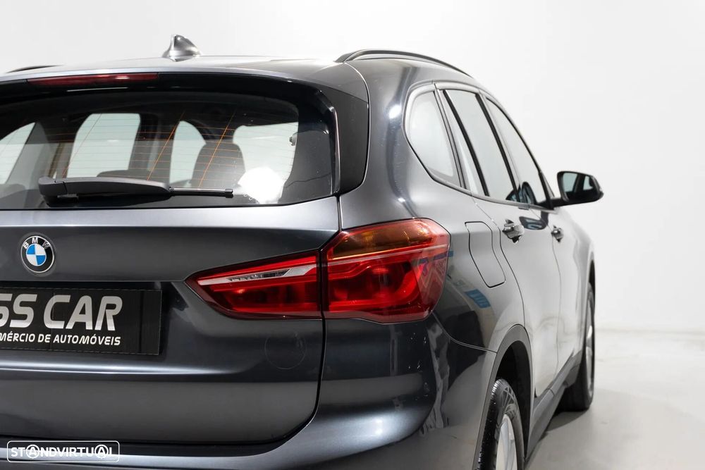 BMW X1 18 d sDrive Advantage - 8