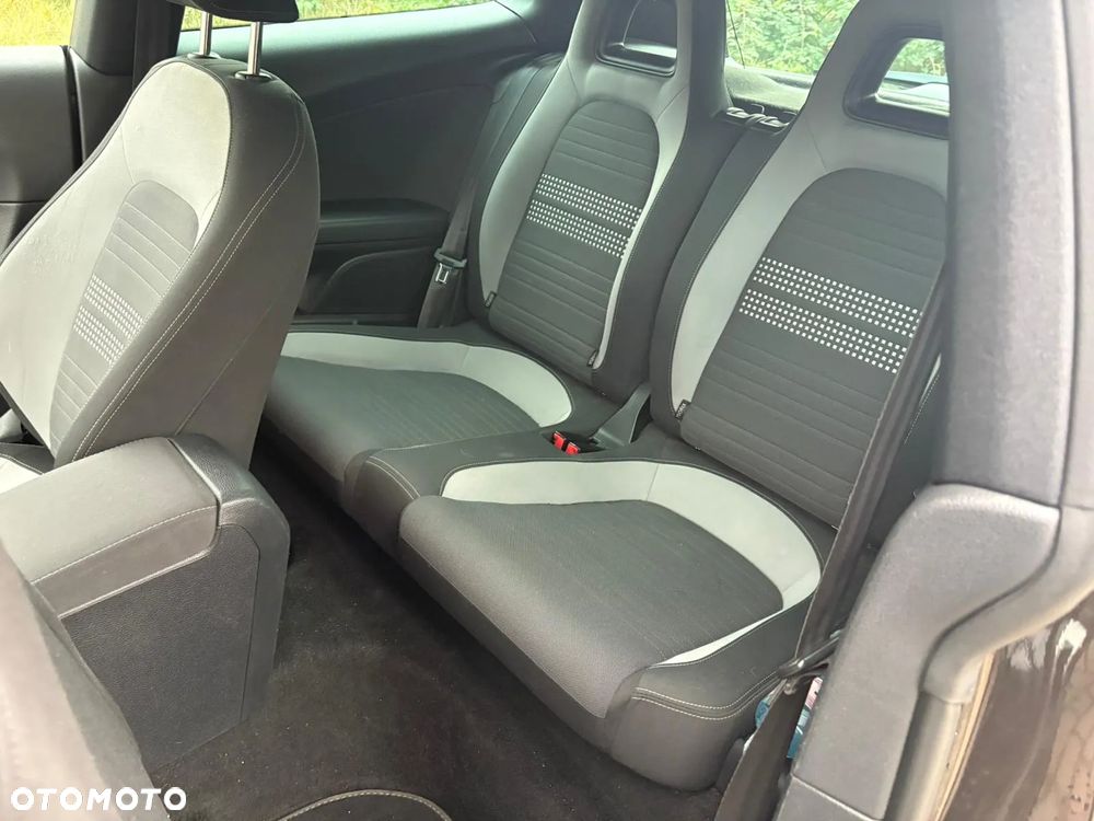 Volkswagen Scirocco 2.0 TDI - 13