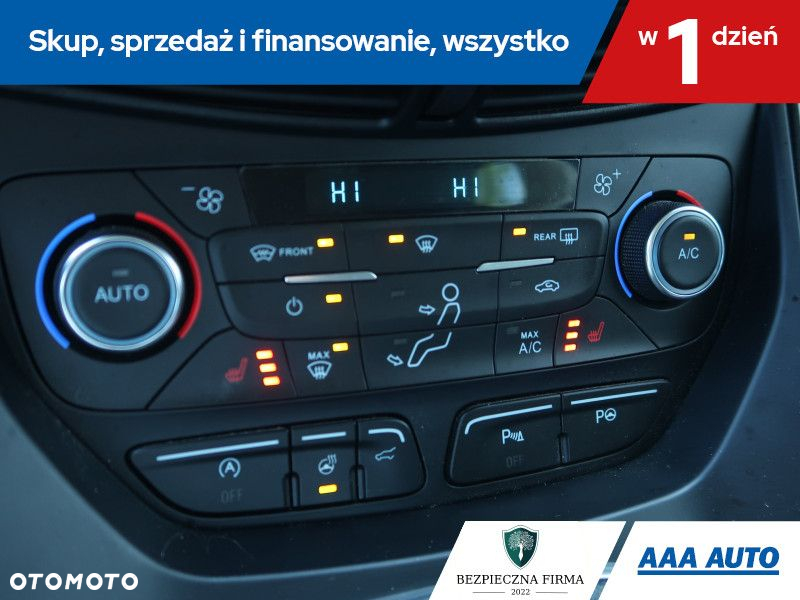 Ford Kuga - 17