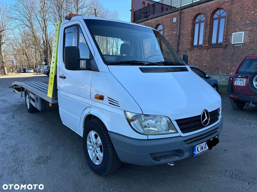 Mercedes-Benz Sprinter - 1