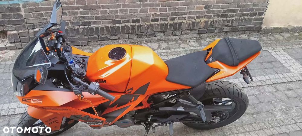 KTM RC 125 - 4
