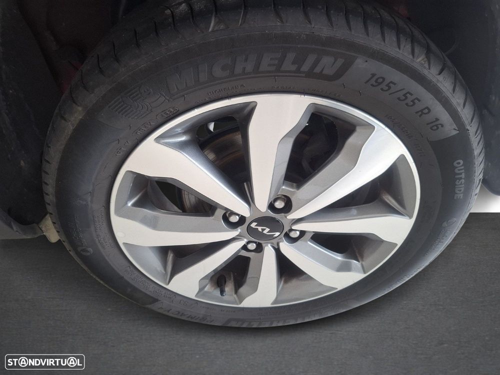 Kia Stonic 1.2 Dynamic - 18