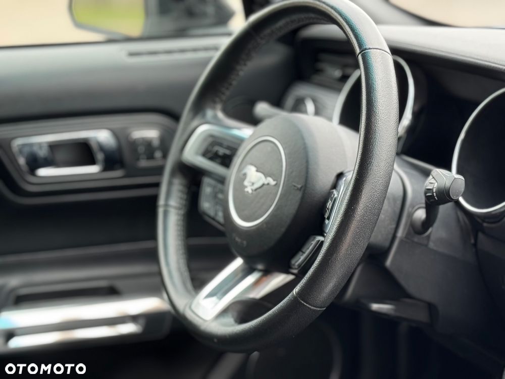 Ford Mustang 2.3 EcoBoost - 16
