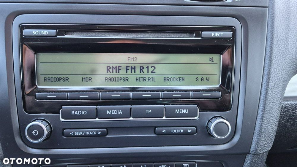 Volkswagen Golf - 30