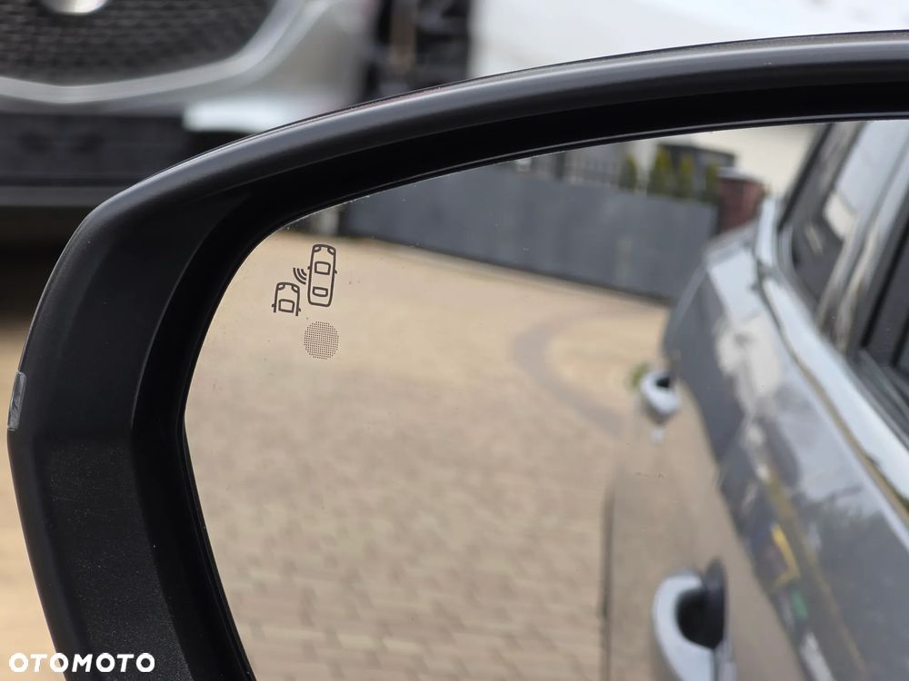 Peugeot 3008 1.6 PureTech Hybrid4 PHEV Allure S&S EAT8 - 15