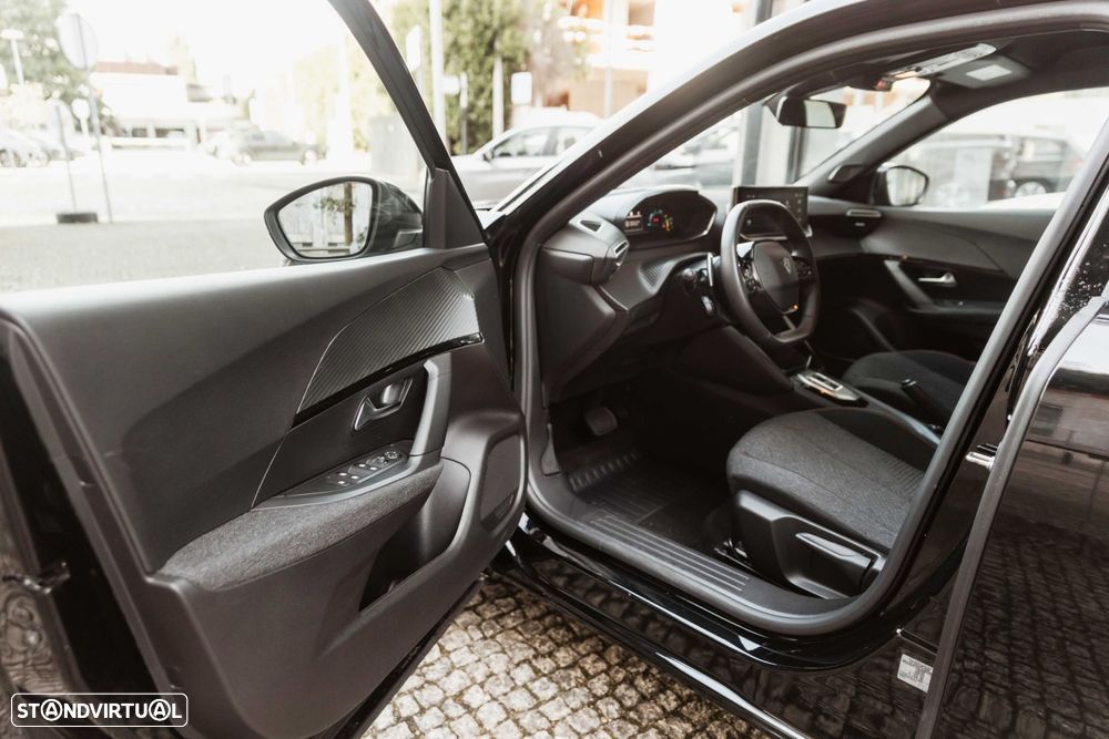 Peugeot 2008 1.2 Hybrid Style e-DCS6 - 9