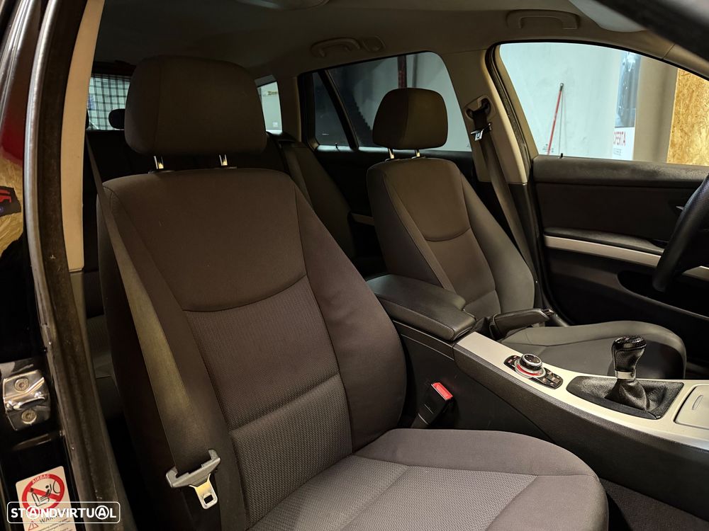 BMW 318 d DPF Edition Sport - 11