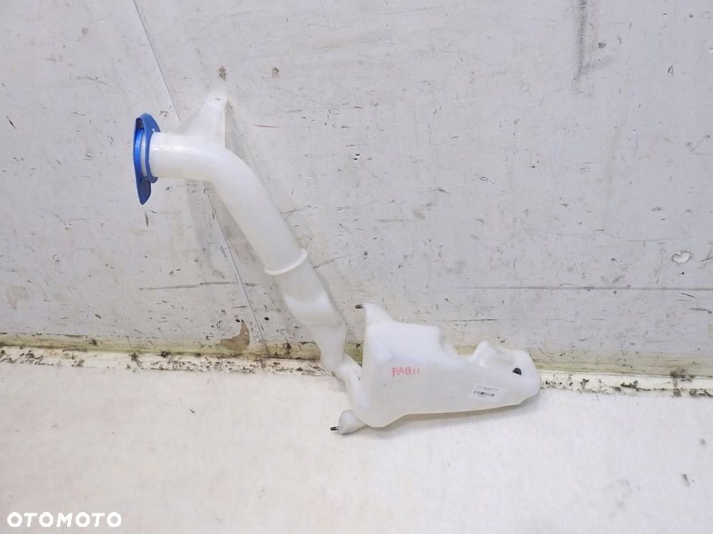 ZBIORNICZEK SPRYSKIWACZY SKODA FABIA II 1.9 TDI 6Q0955453 - 3