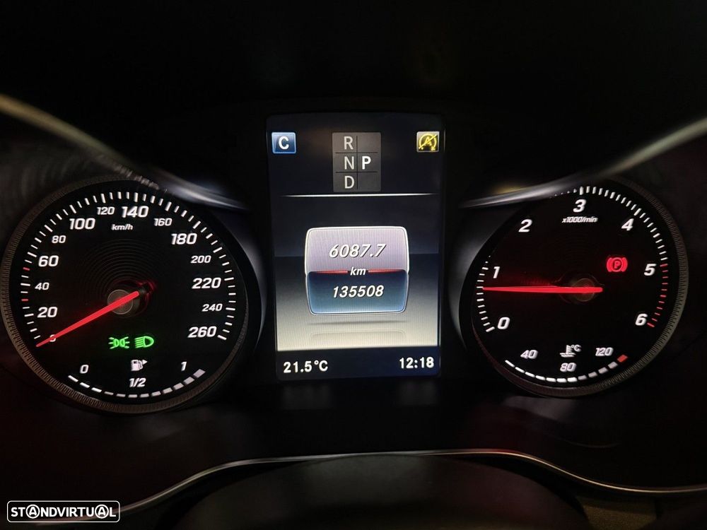 Mercedes-Benz GLC 250 d 4Matic 9G-TRONIC AMG Line - 13