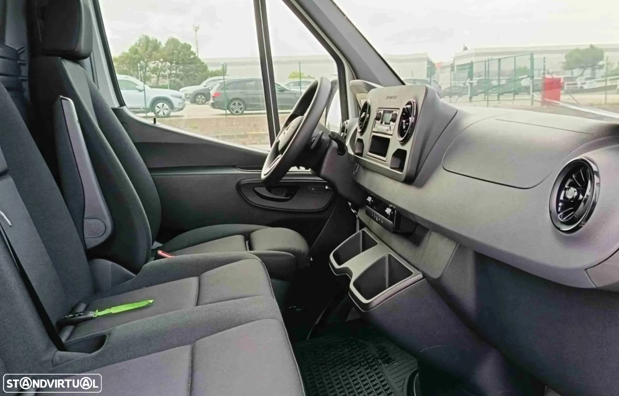 Mercedes-Benz eSprinter - 20