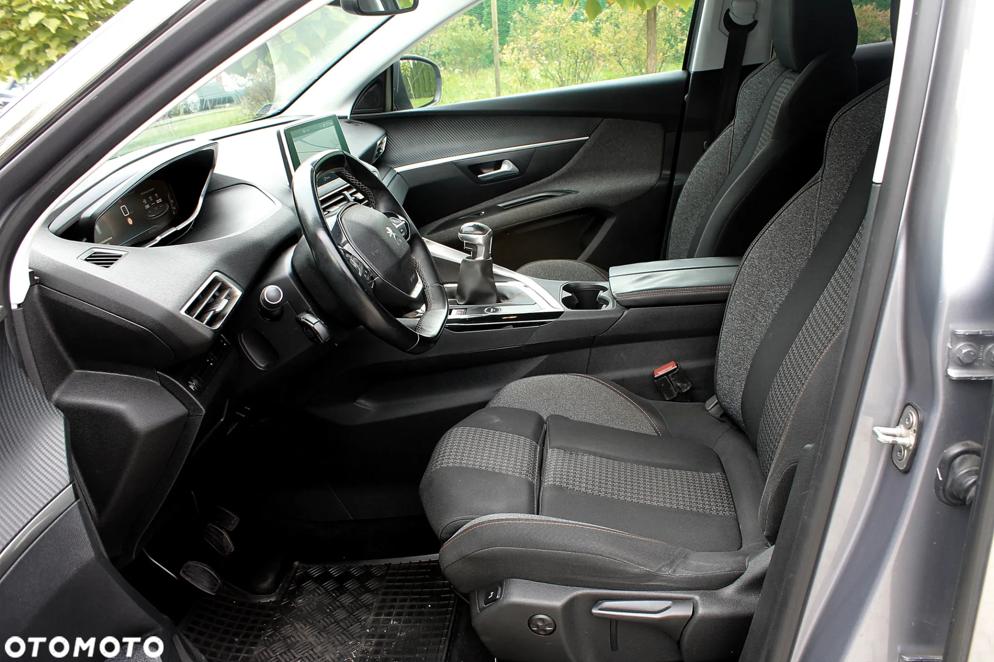 Peugeot 3008 2.0 BlueHDi Active S&S - 19