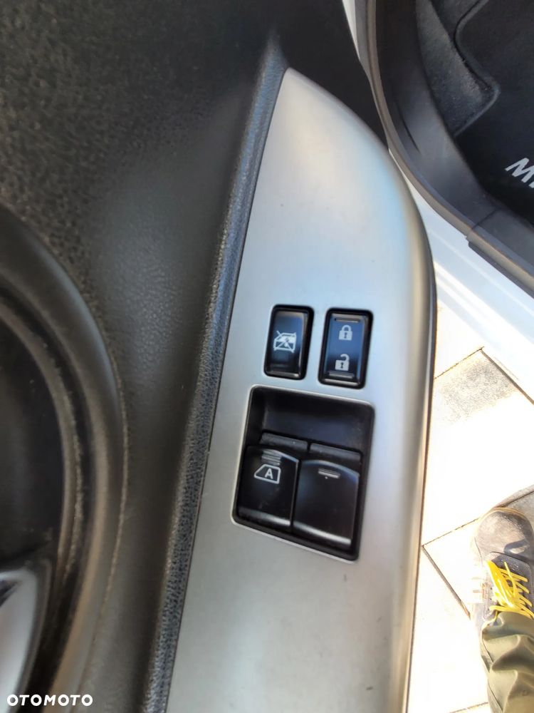 Nissan Micra 1.2 Tekna - 11