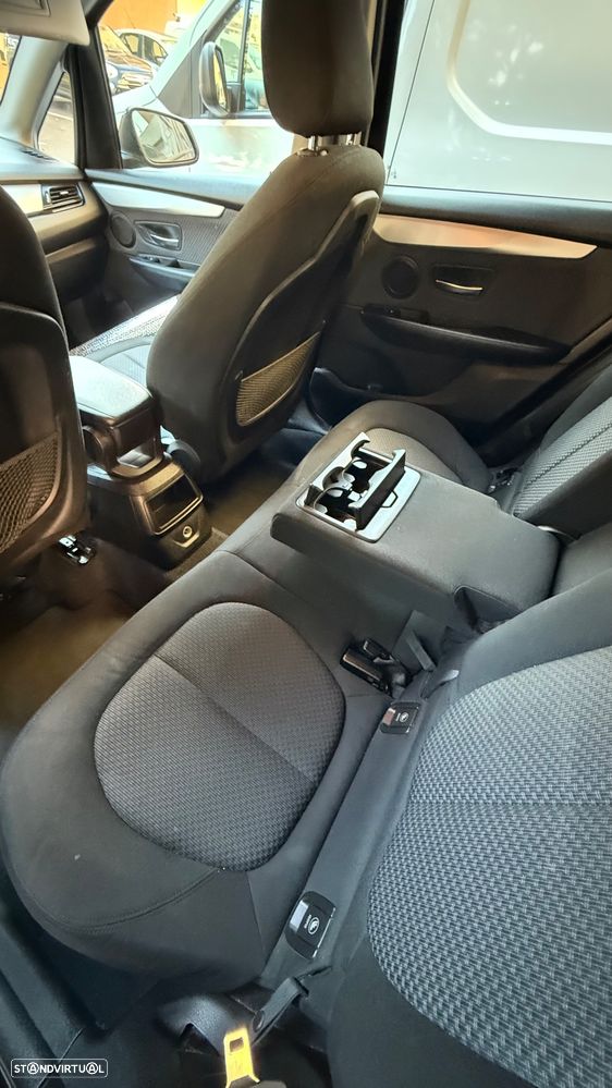 BMW 216 Active Tourer - 2