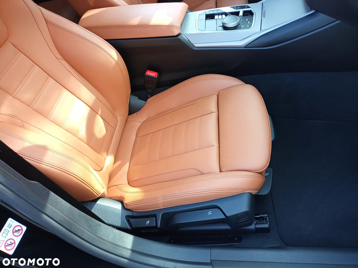 BMW Seria 3 318i Touring Sport Line - 15