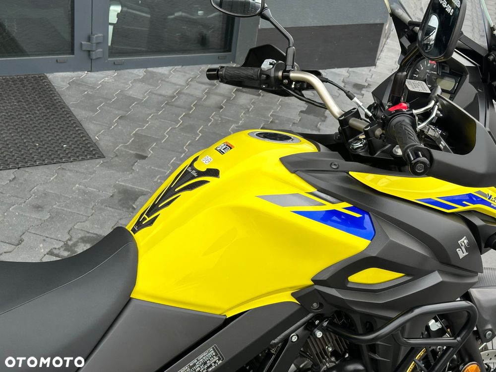 Suzuki V-STROM - 13