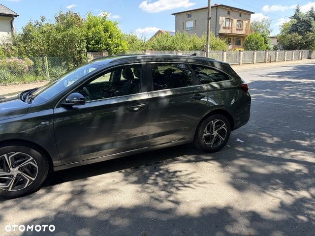 Hyundai i30 1.5 T-GDI 48V Smart - 36