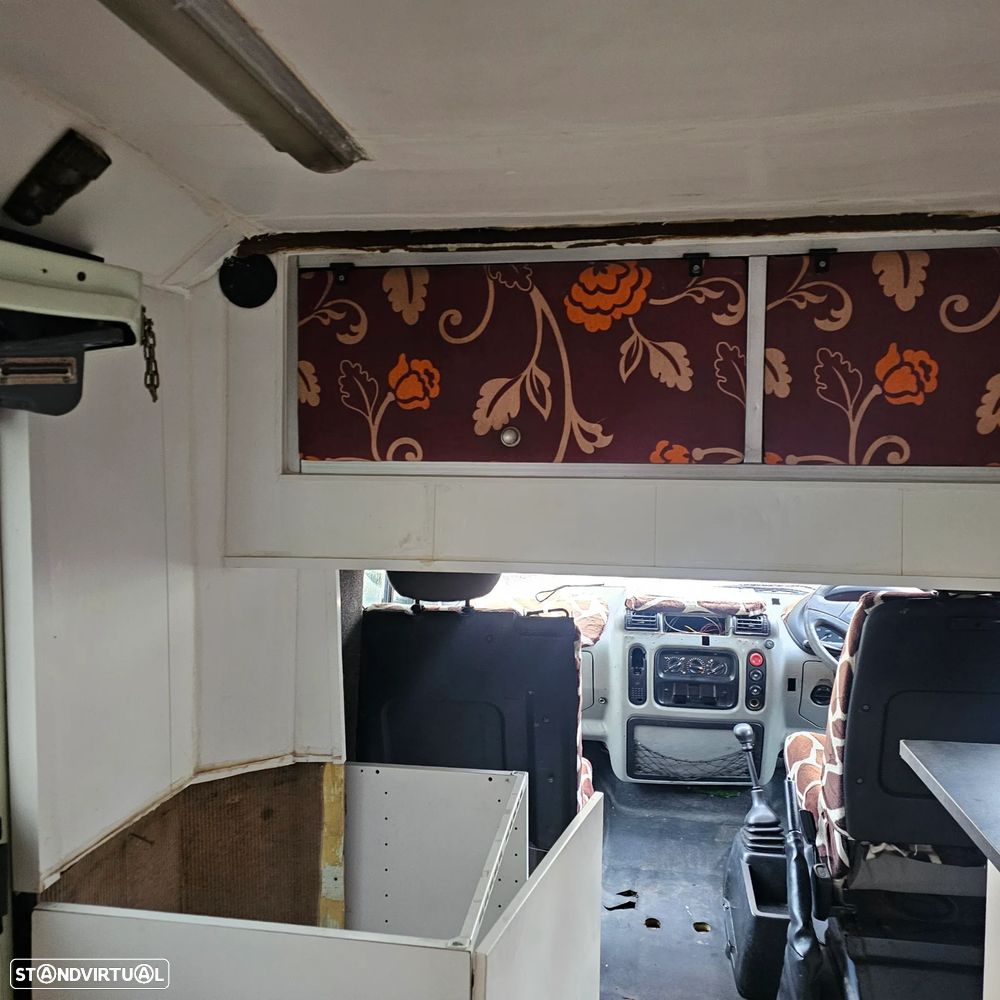Renault Master Autocaravana - 33