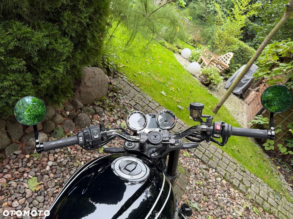 Kawasaki Z 900 RS - 4