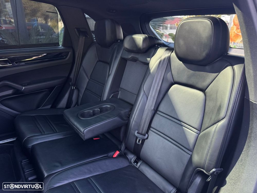 Porsche Cayenne E-Hybrid - 25