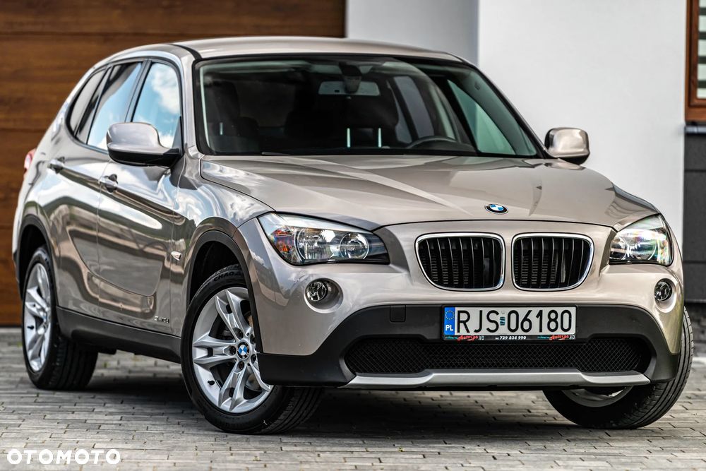 BMW X1 sDrive18d - 12