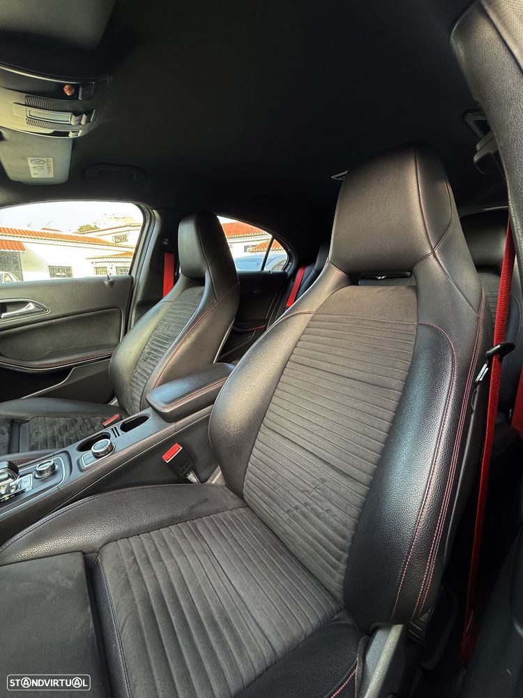 Mercedes-Benz A 45 AMG - 6