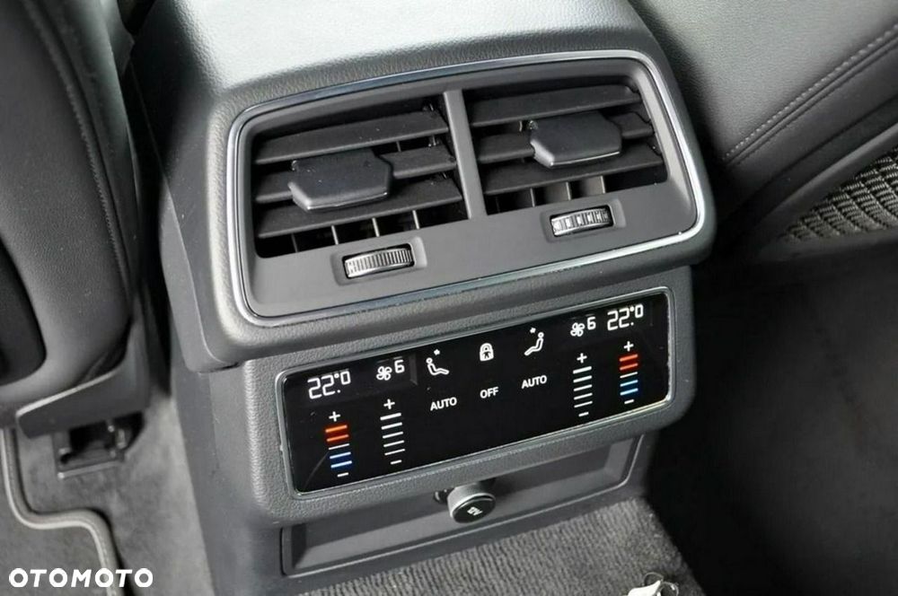 Audi A6 Avant 40 TDI mHEV Quattro Sport S tronic - 36