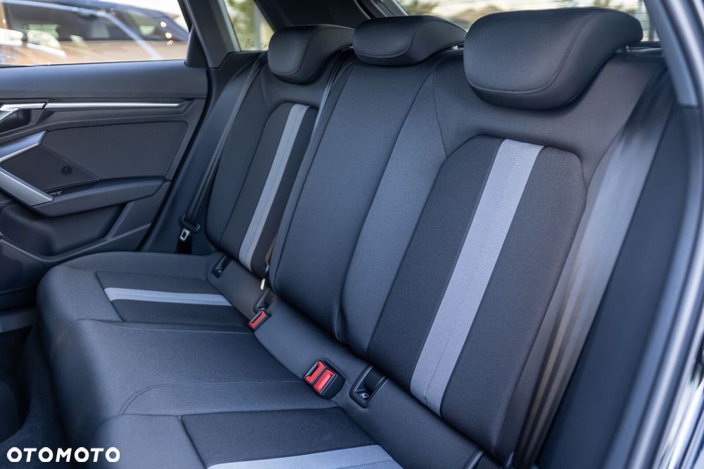 Audi A3 Sportback - 14