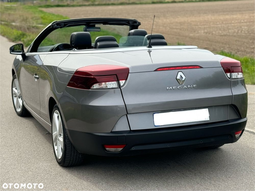 Renault Megane 1.5 dCi Bose - 9