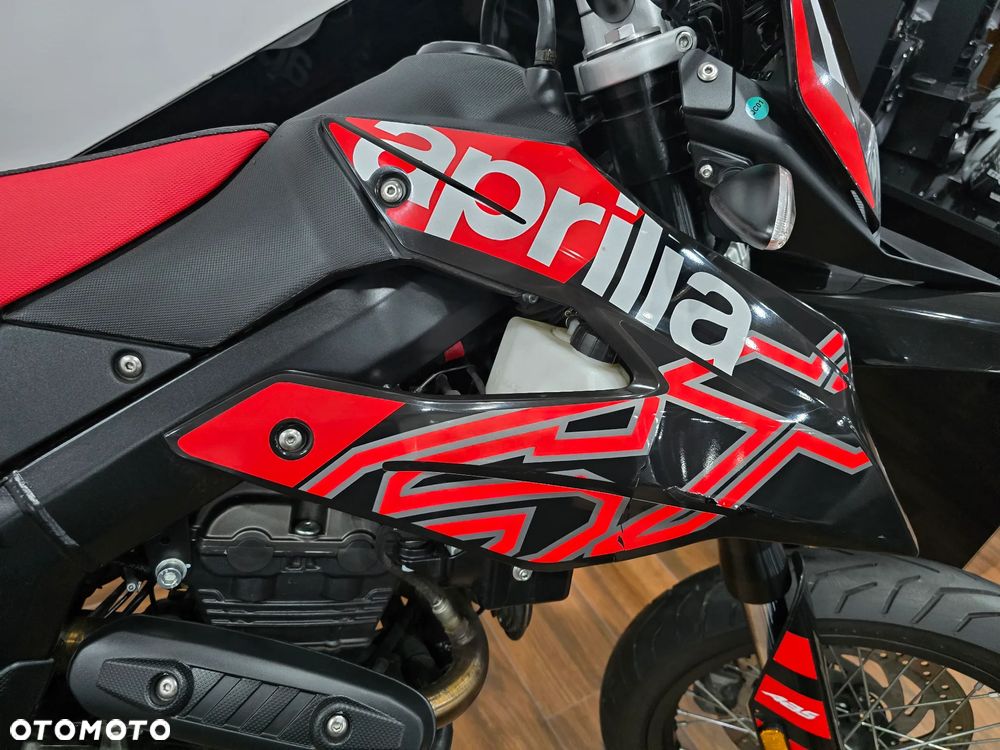 Aprilia SX - 9