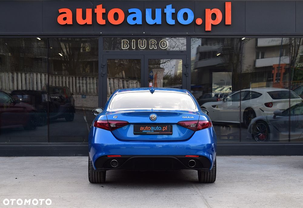 Alfa Romeo Giulia 2.0 Turbo Veloce Q4 - 18