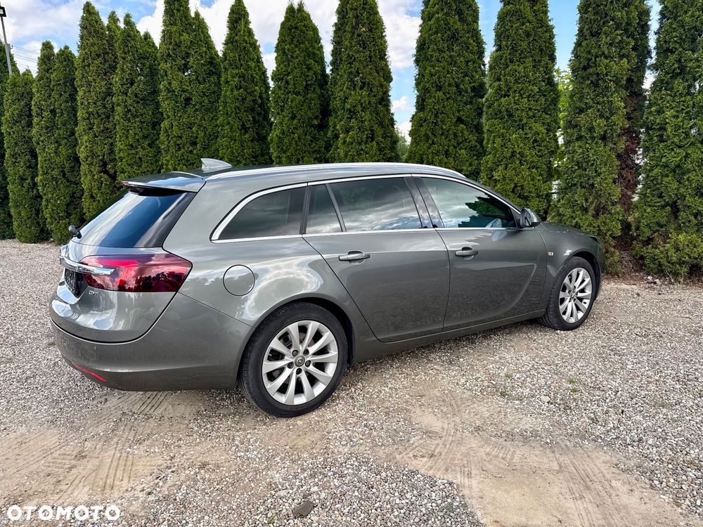 Opel Insignia - 11