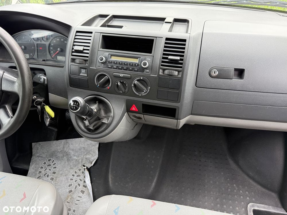 Volkswagen Transporter - 10