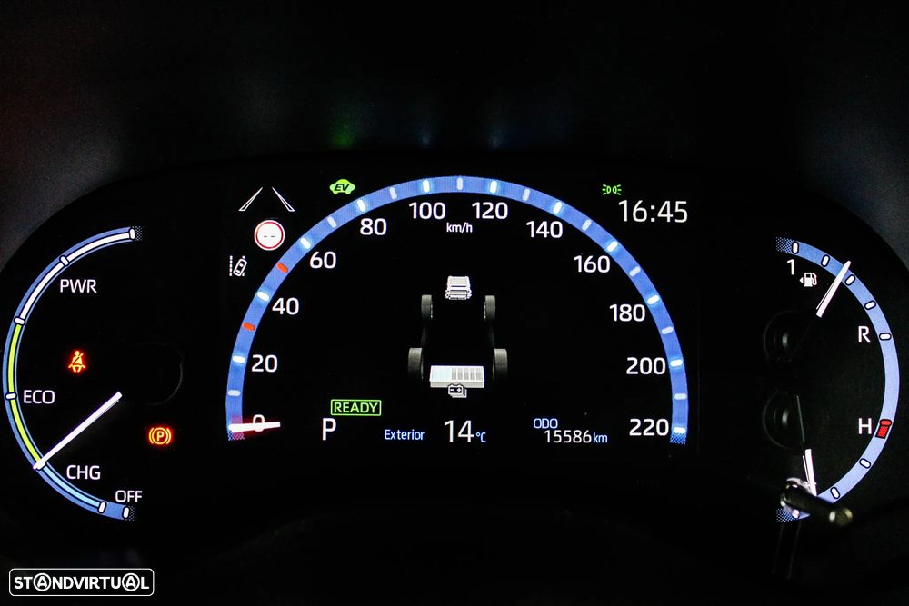 Toyota Yaris Cross 1.5 HDF Luxury - 37
