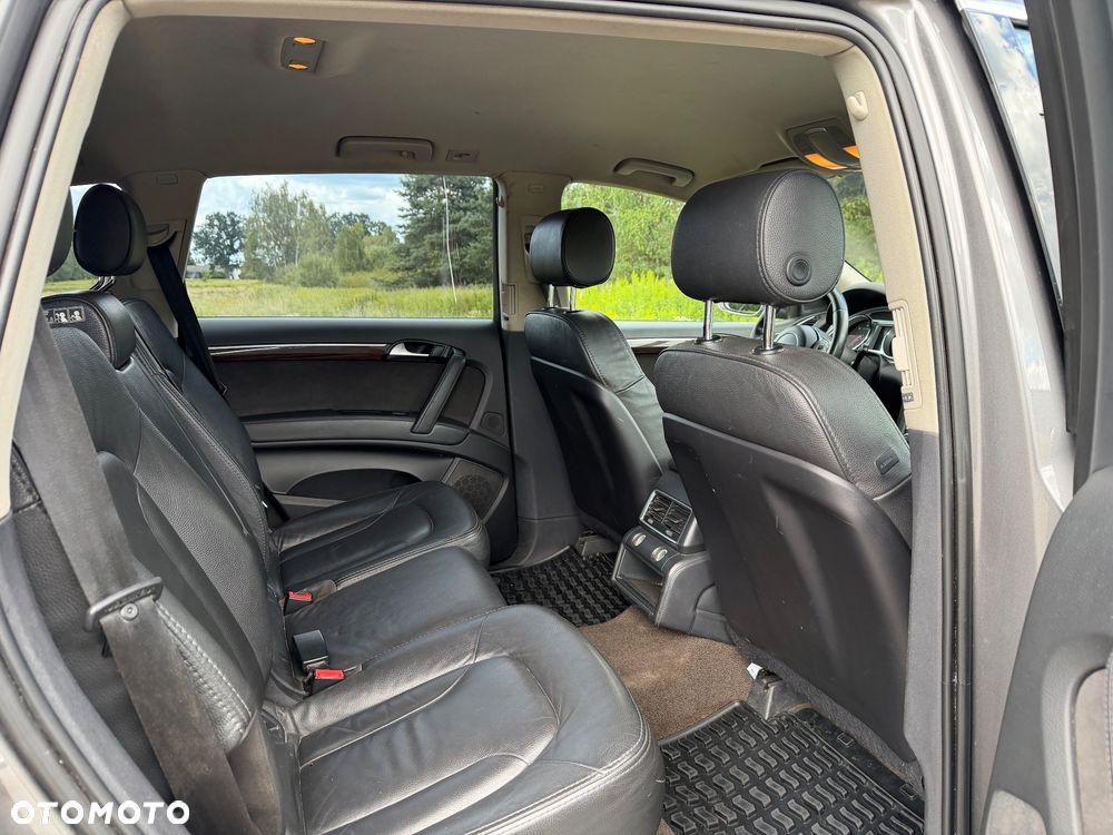 Audi Q7 3.0 TDI DPF clean diesel Quattro Tiptronic - 32
