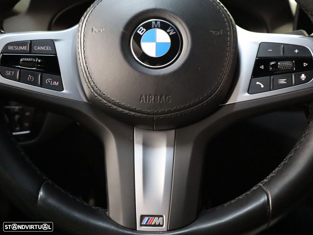BMW 520 d Pack Desportivo M Auto - 17