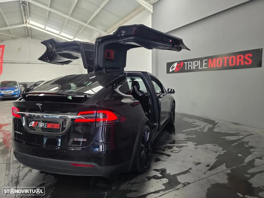 Tesla Model X P100D - 2