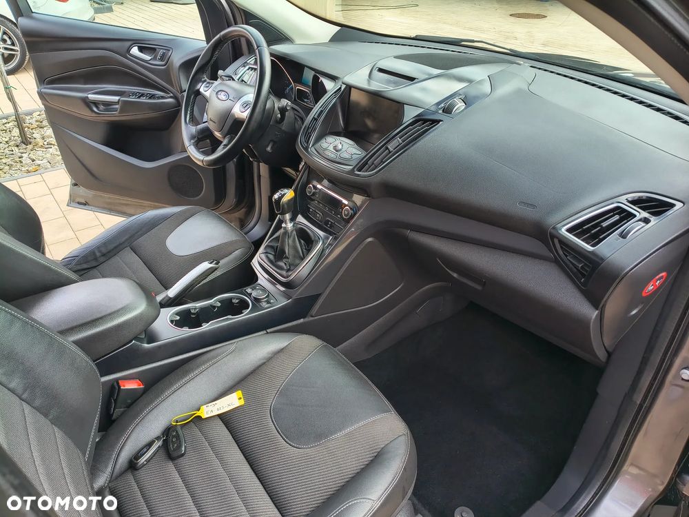 Ford Kuga 2.0 TDCi FWD ST-Line - 10